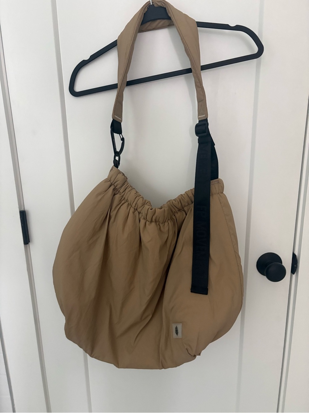 FREE PEOPLE - Rest Day Carryall Bag - Picture 4 of 4
